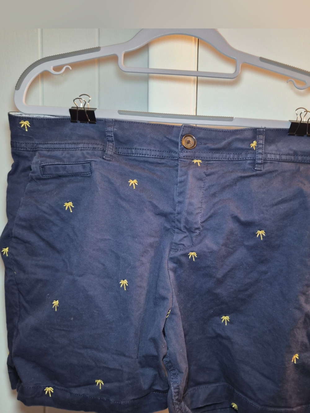 ✨ Fat Face Womens EUC Embroidered Palm Tree Chino Shorts ✨